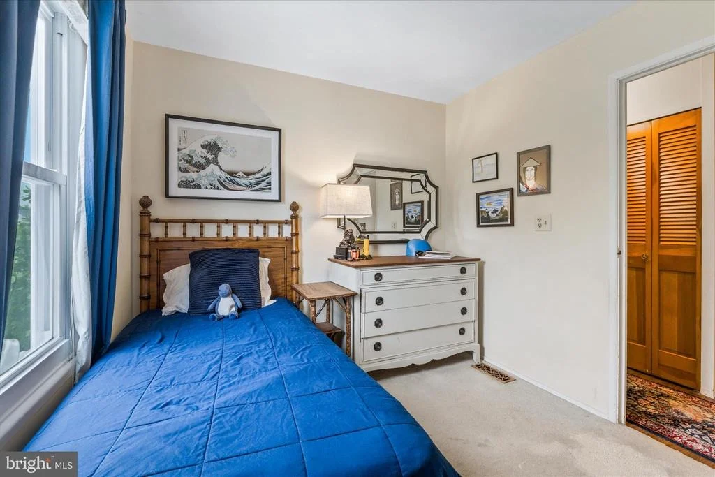 Photo of 466 CARROLLTON DRIVE