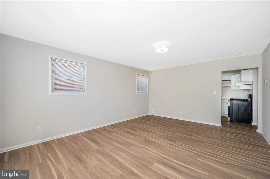 Photo of 3407 FLORAL STREET