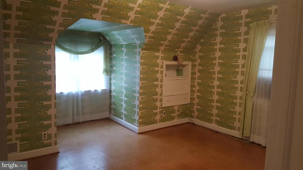 Photo of 916 COPLEY LANE