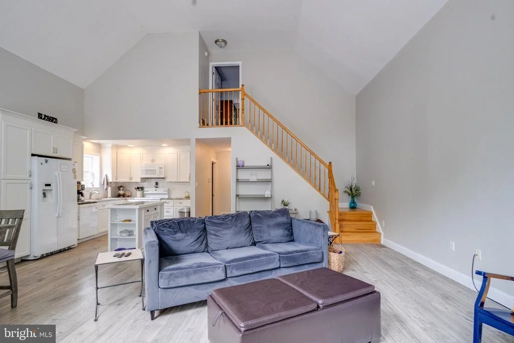 Photo of 44 ALGONQUIN DRIVE