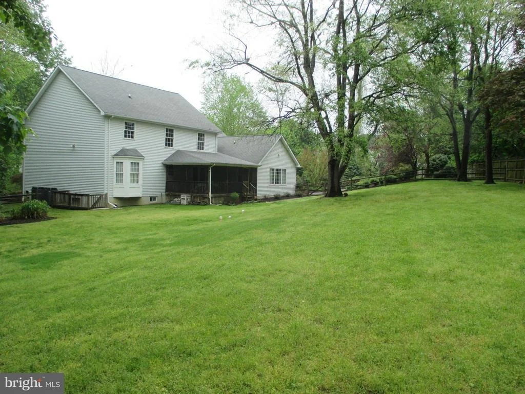 Photo of 907 SAINT EVA LANE