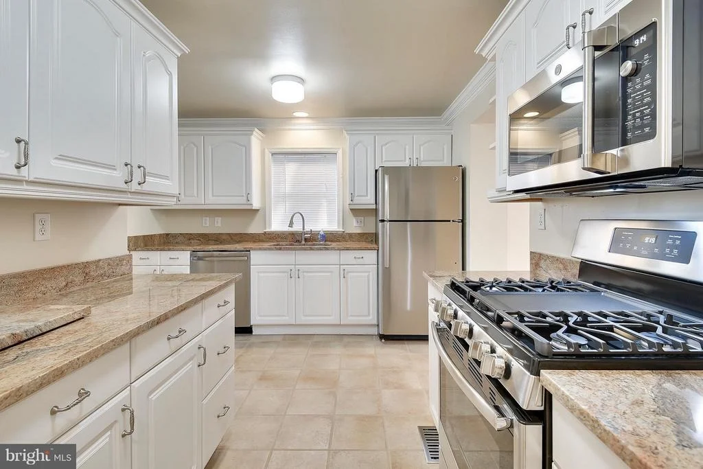 Photo of 5326 YORKTOWN BOULEVARD