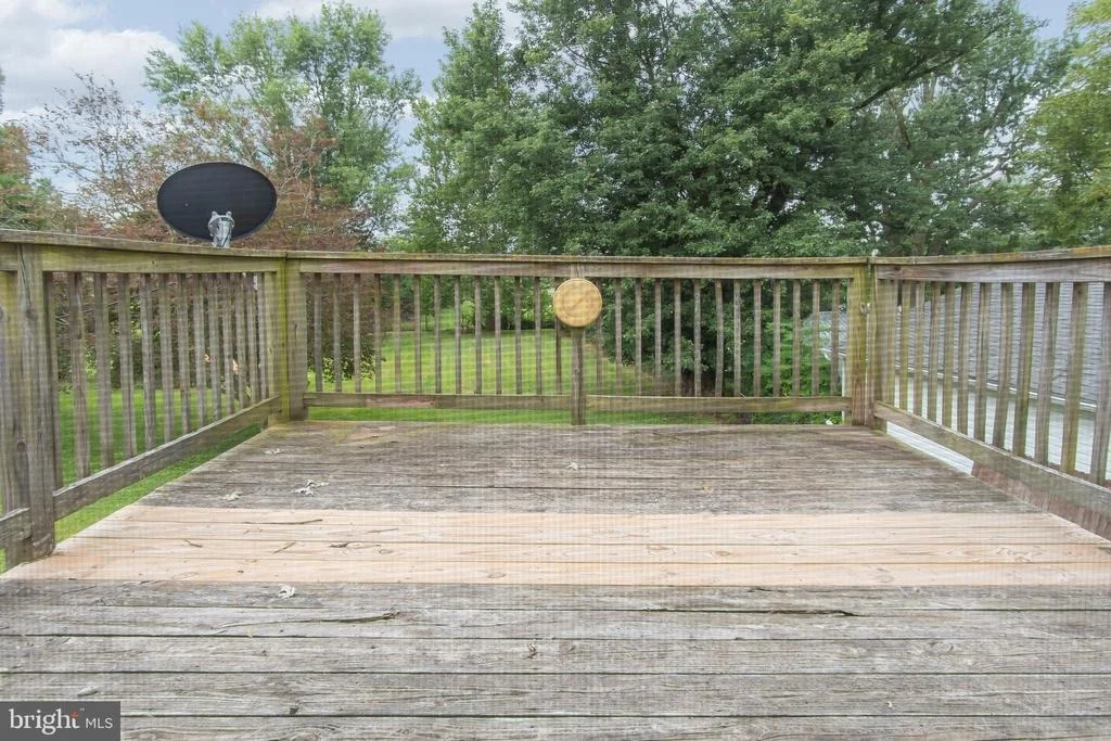 Photo of 6047 MIDDLEBURG ROAD