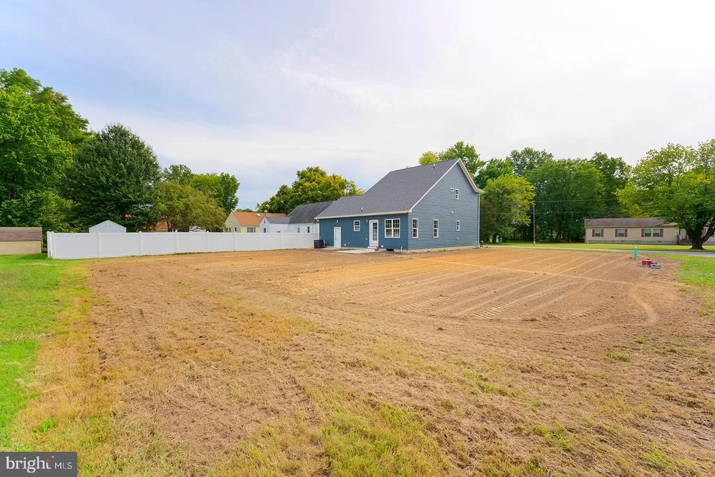 Photo of 165 ROSE BOWL ROAD