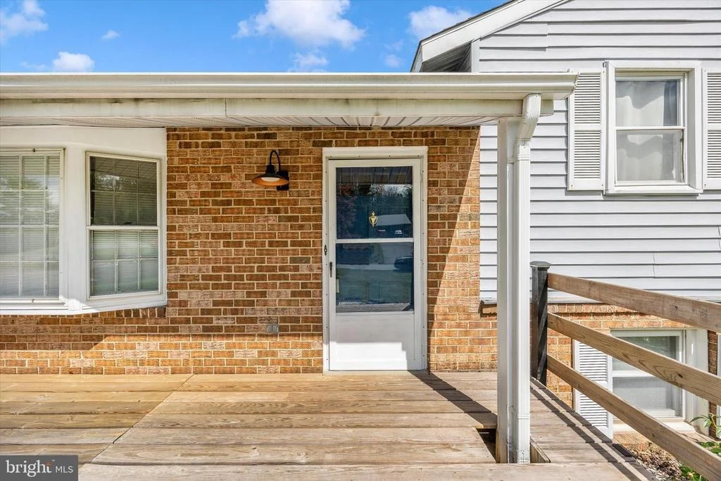 Photo of 3905 SUGARLOAF DRIVE