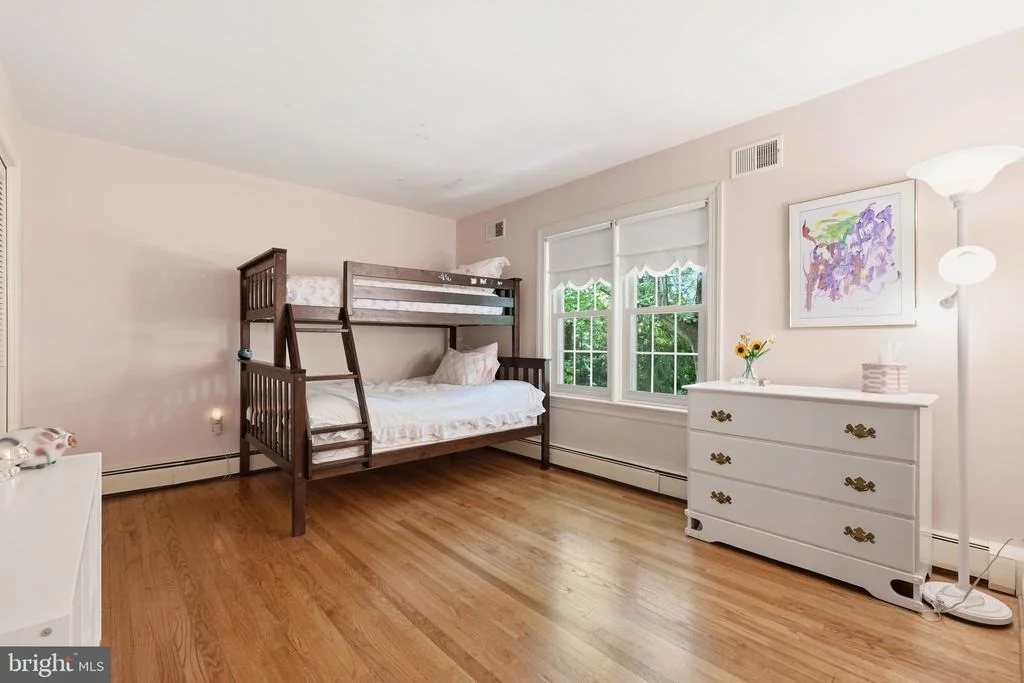Photo of 26 BELLEVIEW DRIVE
