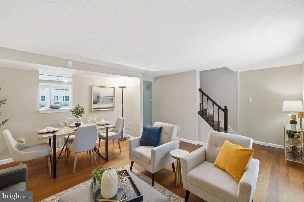 Photo of 19402 KILDONAN DRIVE