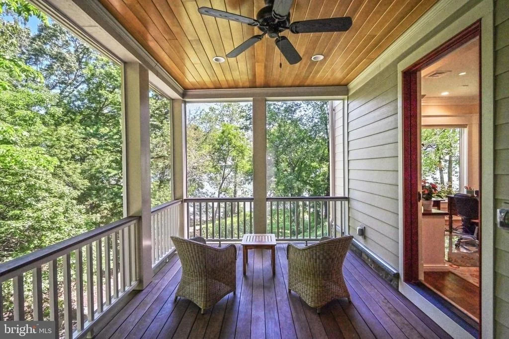 Photo of 11715 RIVER DRIVE