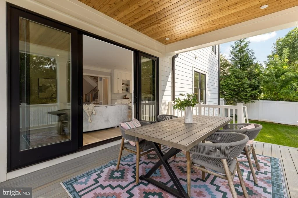 Photo of 9508 FOREST ROAD
