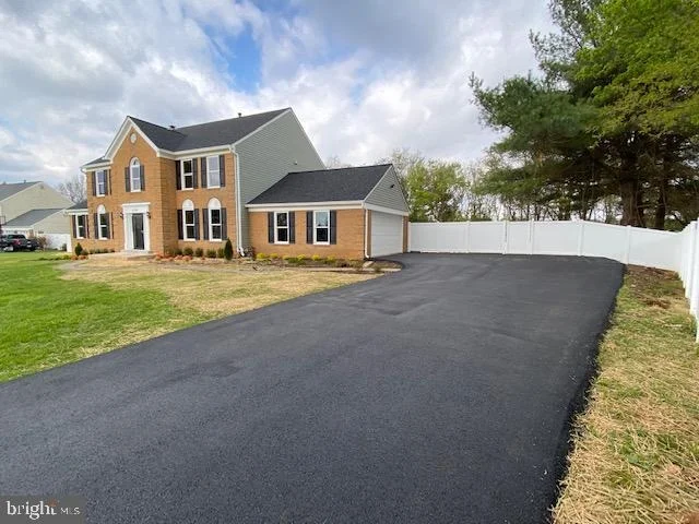 Photo of 5707 STANBROOK LANE