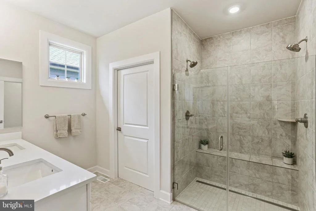 Photo of 384 CROWN POINT DRIVE