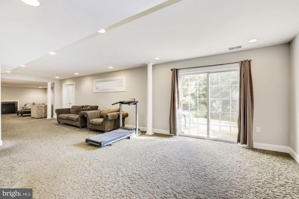 Photo of 4834 BROOM DRIVE