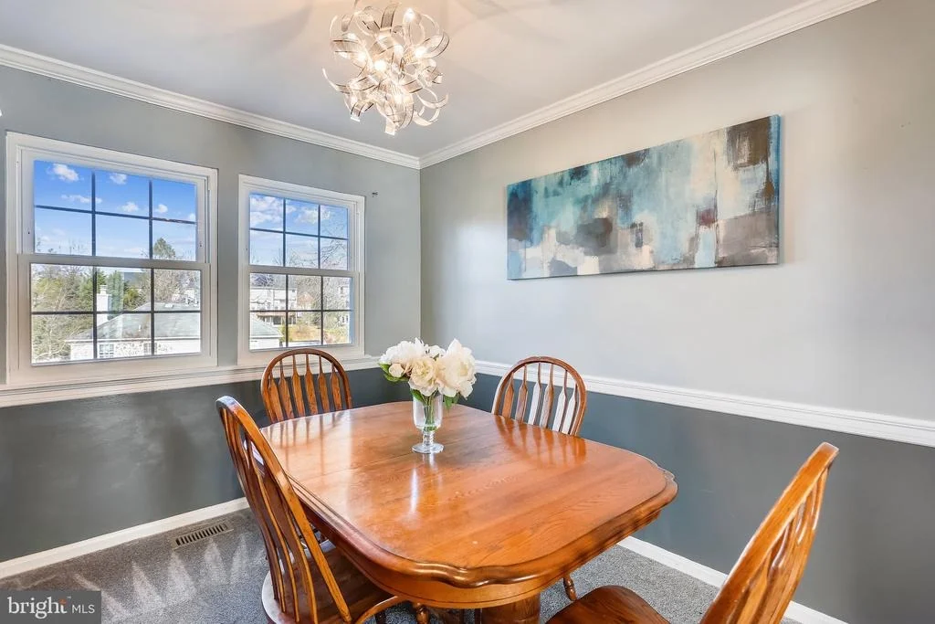 Photo of 915 POINTER RIDGE DRIVE