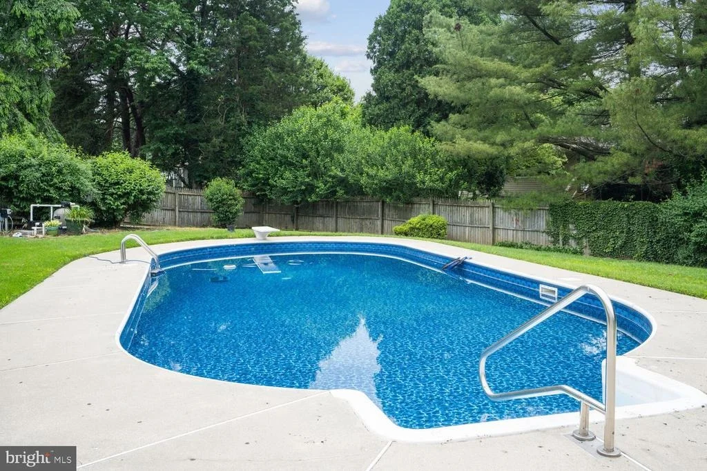 Photo of 14716 BAUER DRIVE