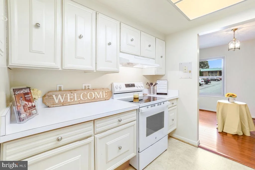 Photo of Unit 82B at 3630 GLENEAGLES DRIVE