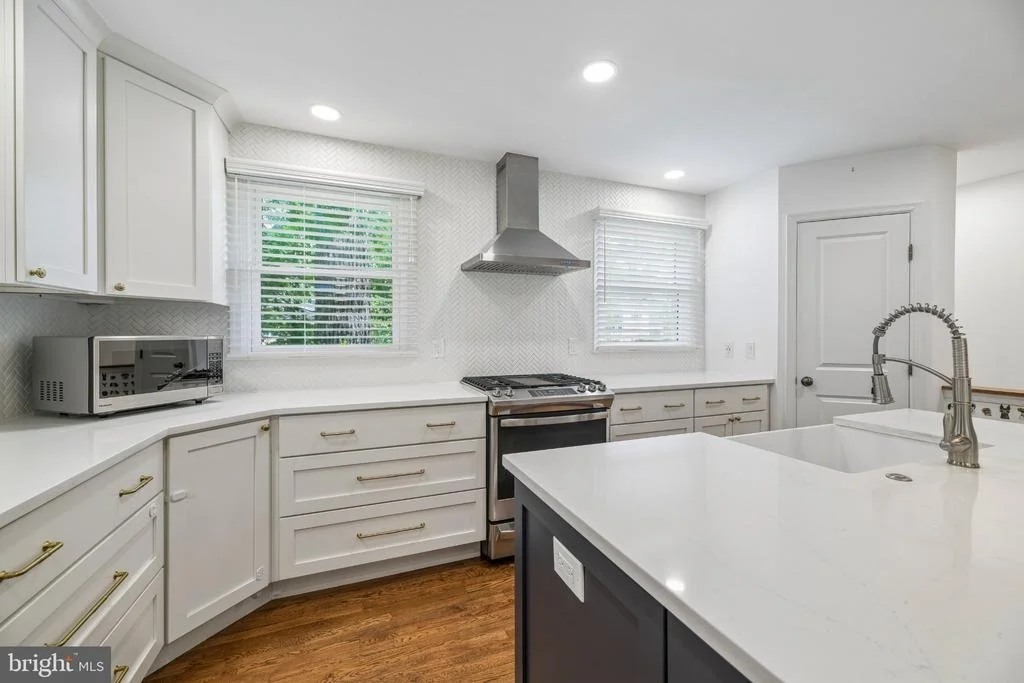 Photo of 11214 DEWEY ROAD