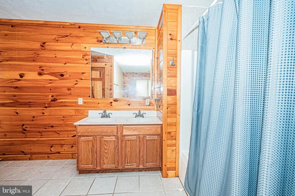 Photo of 71 JAKES DRIVE