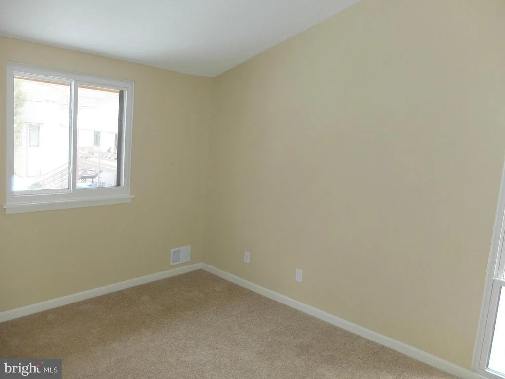 Photo of 9306 SOARING HILL ROAD