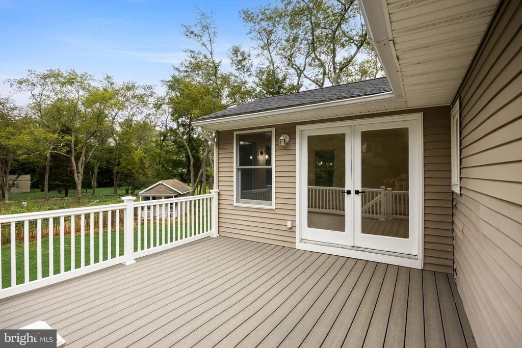 Photo of 719 KETTLE RUN ROAD