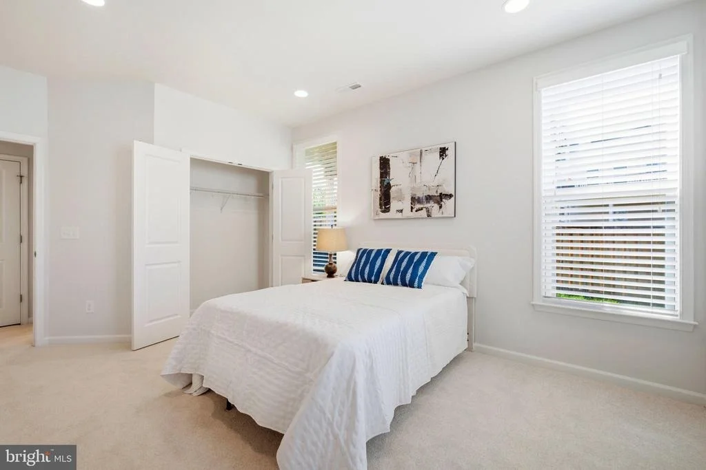 Photo of 23489 EPPERSON SQUARE