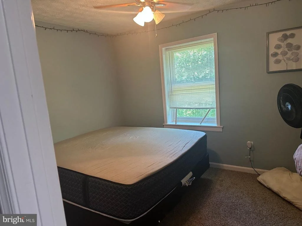 Photo of 440 BLUEBIRD WAY