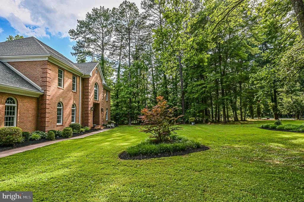 Photo of 5805 HALLOWING DRIVE