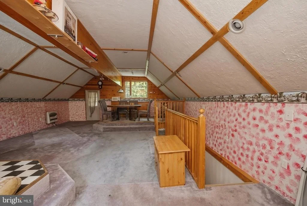 Photo of 1099 TABLE ROCK ROAD