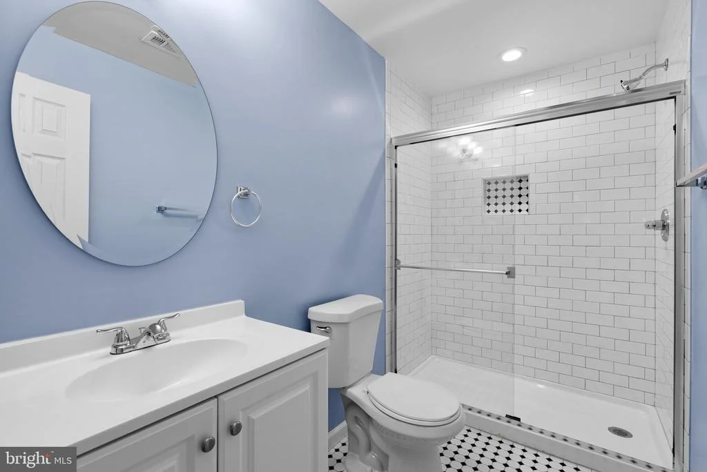 Photo of 1117 CRESTHAVEN DRIVE