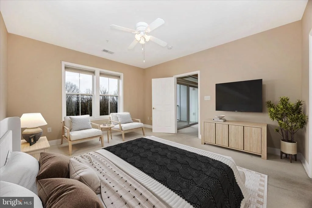 Photo of Unit 207 at 2250 BEAR DEN ROAD
