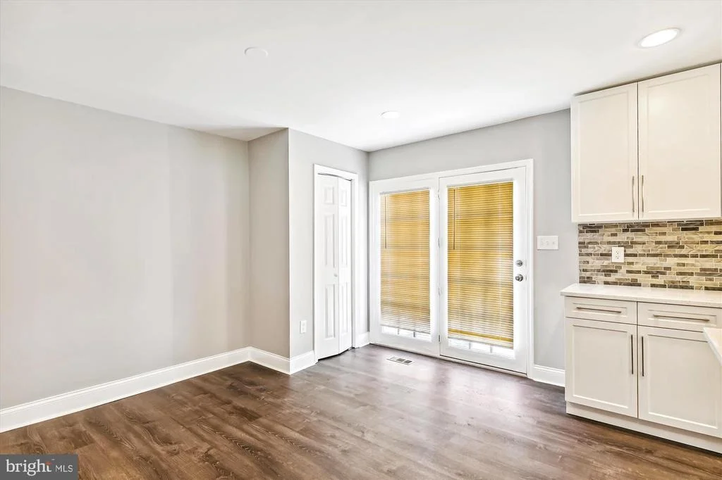 Photo of 210 WARFIELD ROAD