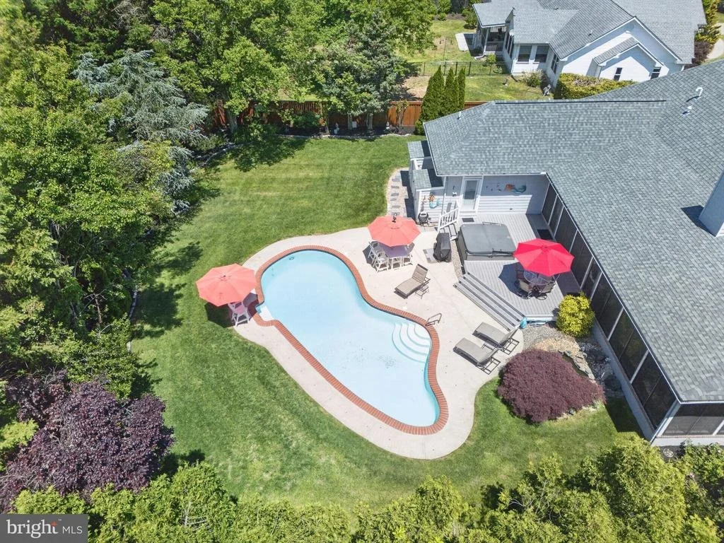Photo of 12 SHEFFIELD ROAD