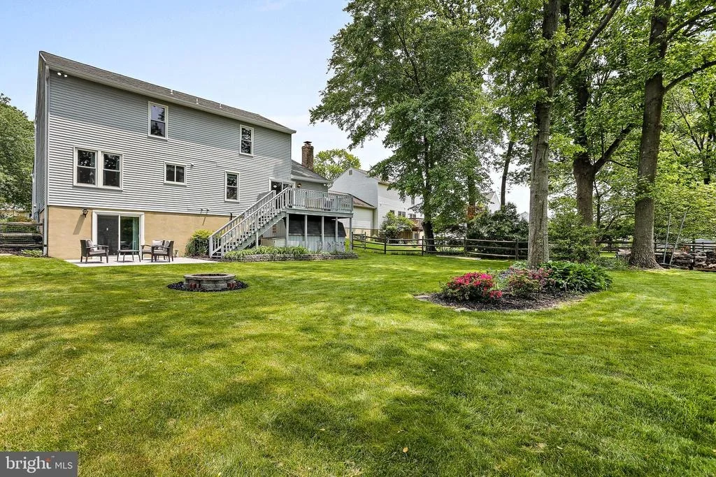 Photo of 8768 TERESA LANE