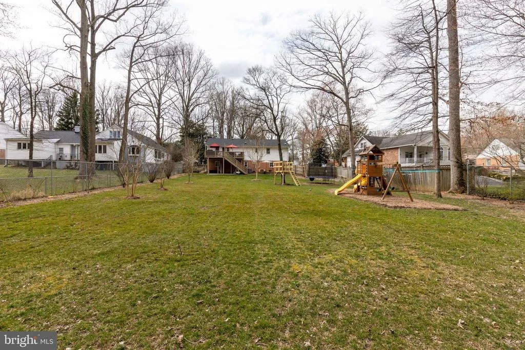 Photo of 3917 KING ARTHUR ROAD