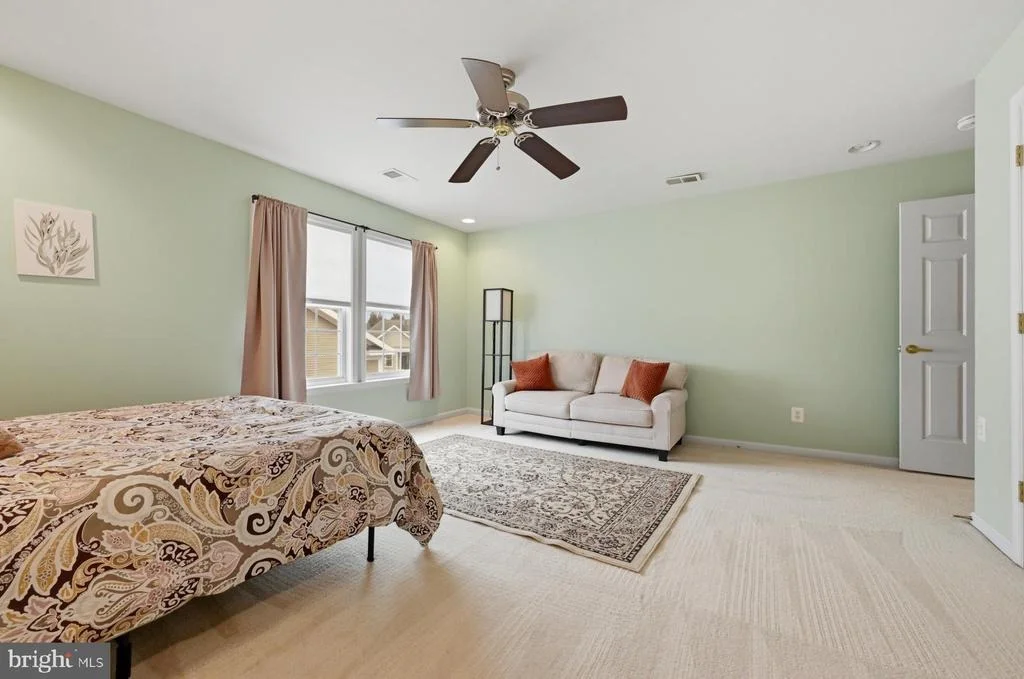Photo of 107 REGULATOR DRIVE N