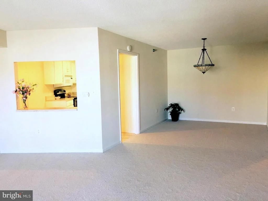 Photo of Unit 306 at 14800 PENNFIELD CIRCLE