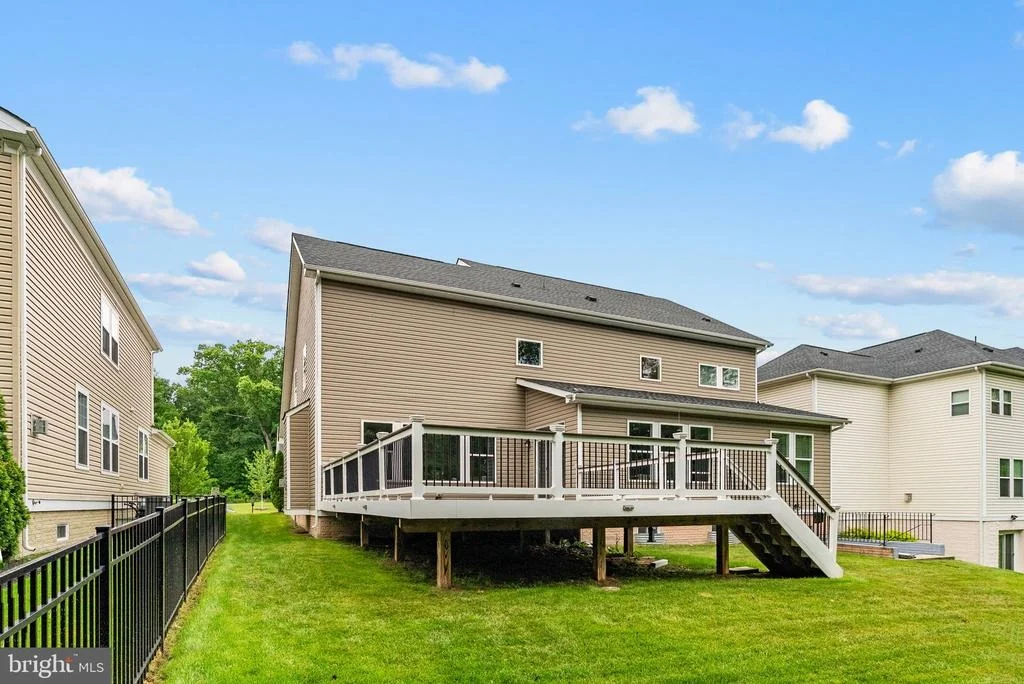Photo of 23754 KILKERRAN DRIVE