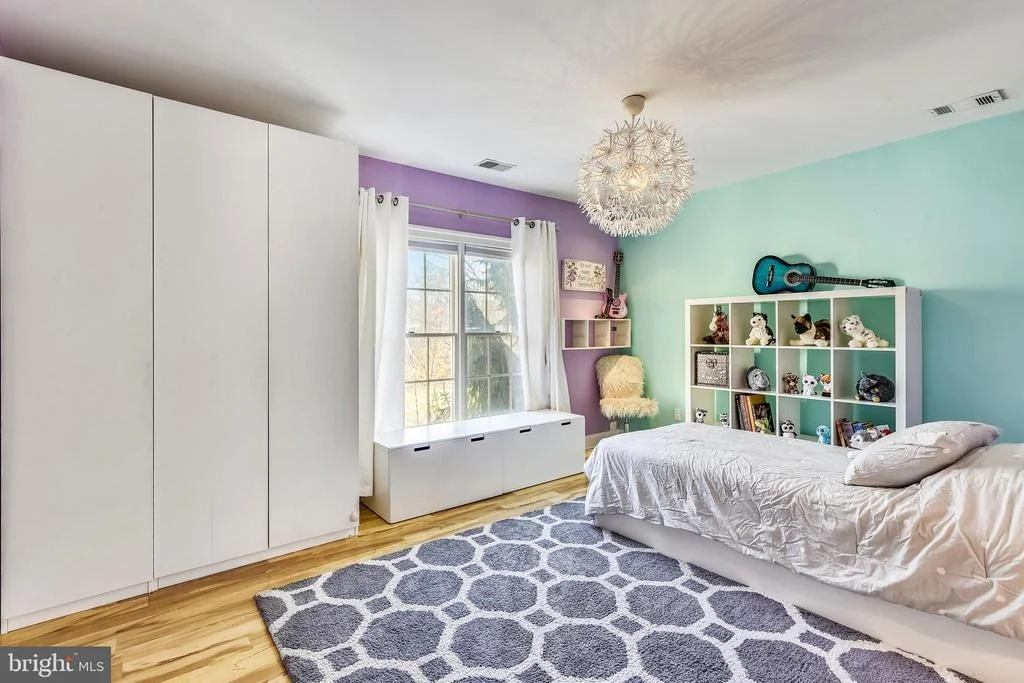 Photo of 2091 HUNTERS CREST WAY