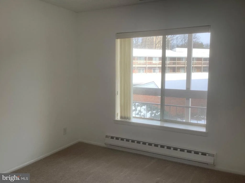 Photo of Unit 142A at 3510 FOREST EDGE DRIVE