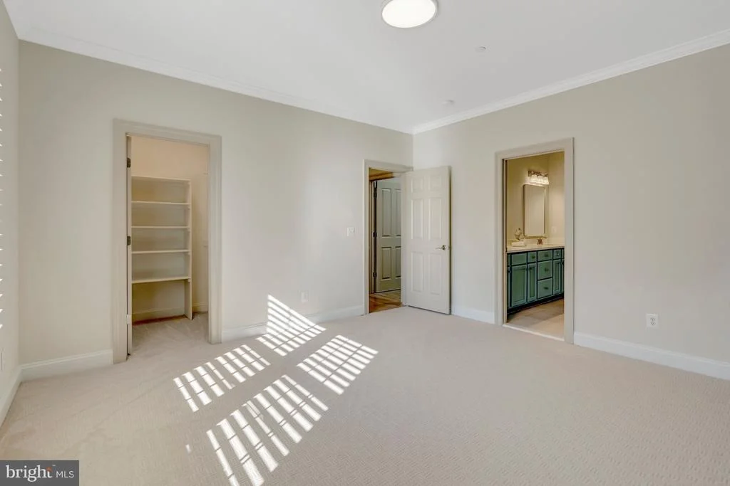 Photo of 1318 KURTZ ROAD