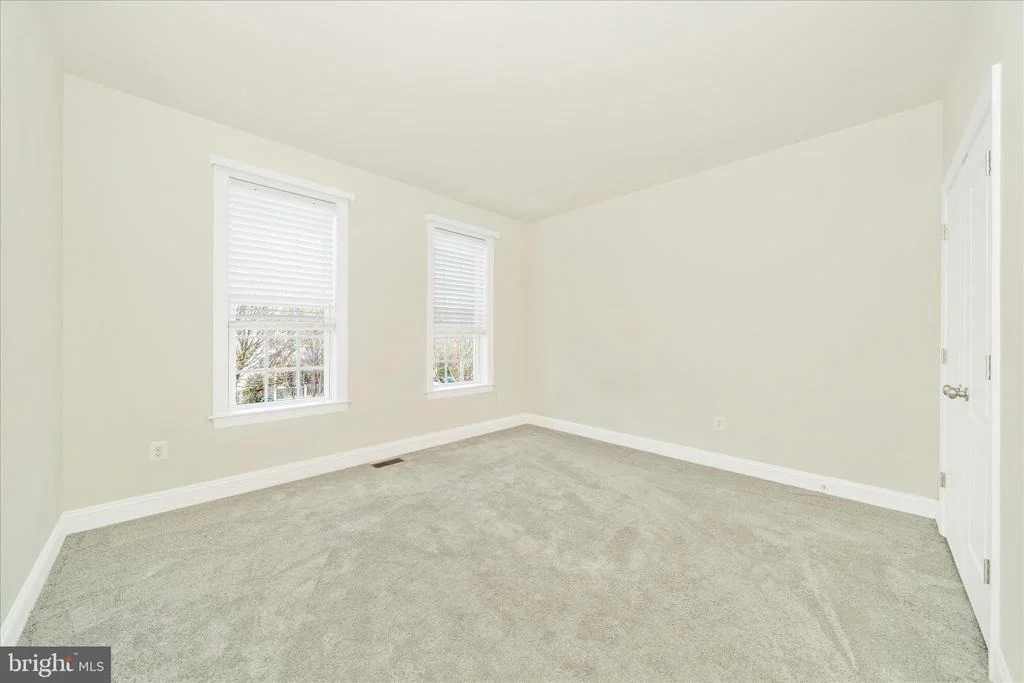 Photo of 1318 VOLUNTEER DRIVE