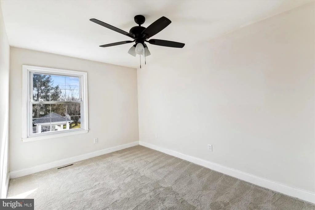 Photo of 9131 KILBRIDE ROAD