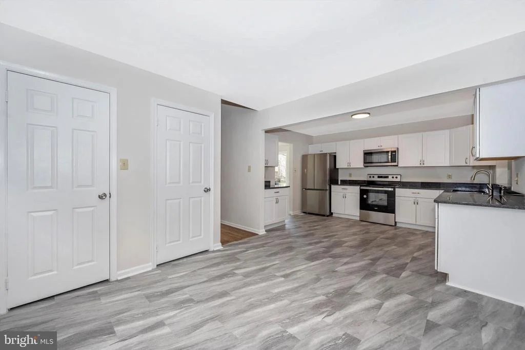 Photo of 10812 EBERHARDT DRIVE