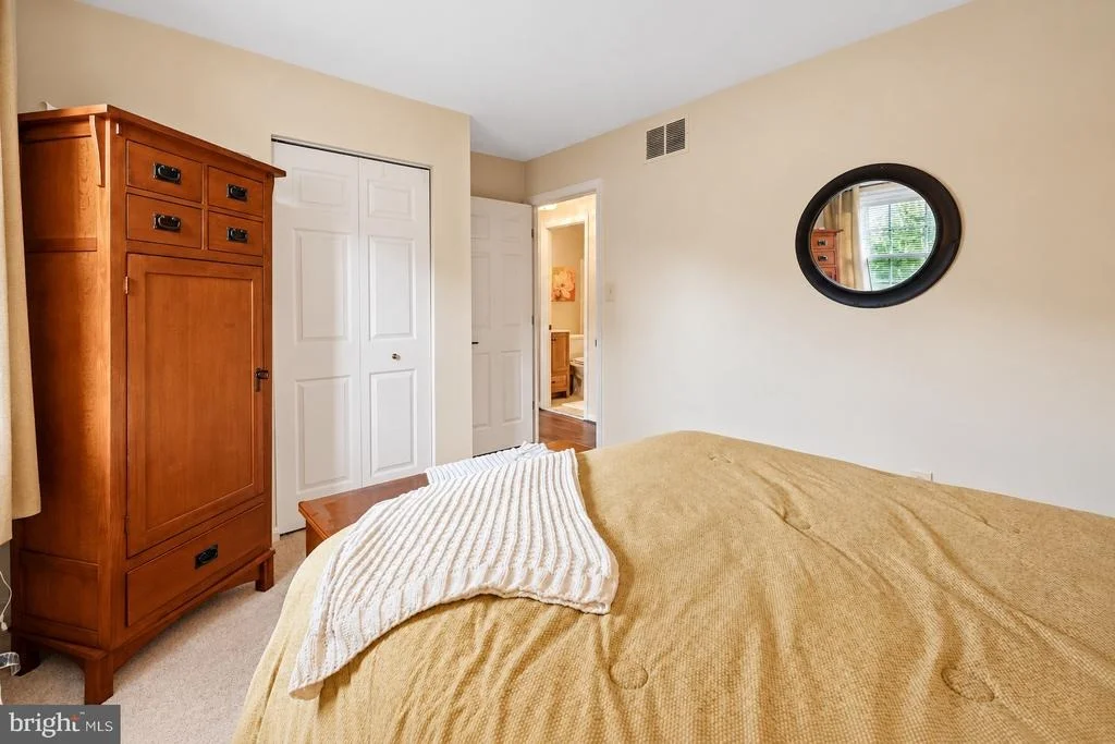 Photo of 10425 SWEEPSTAKES ROAD