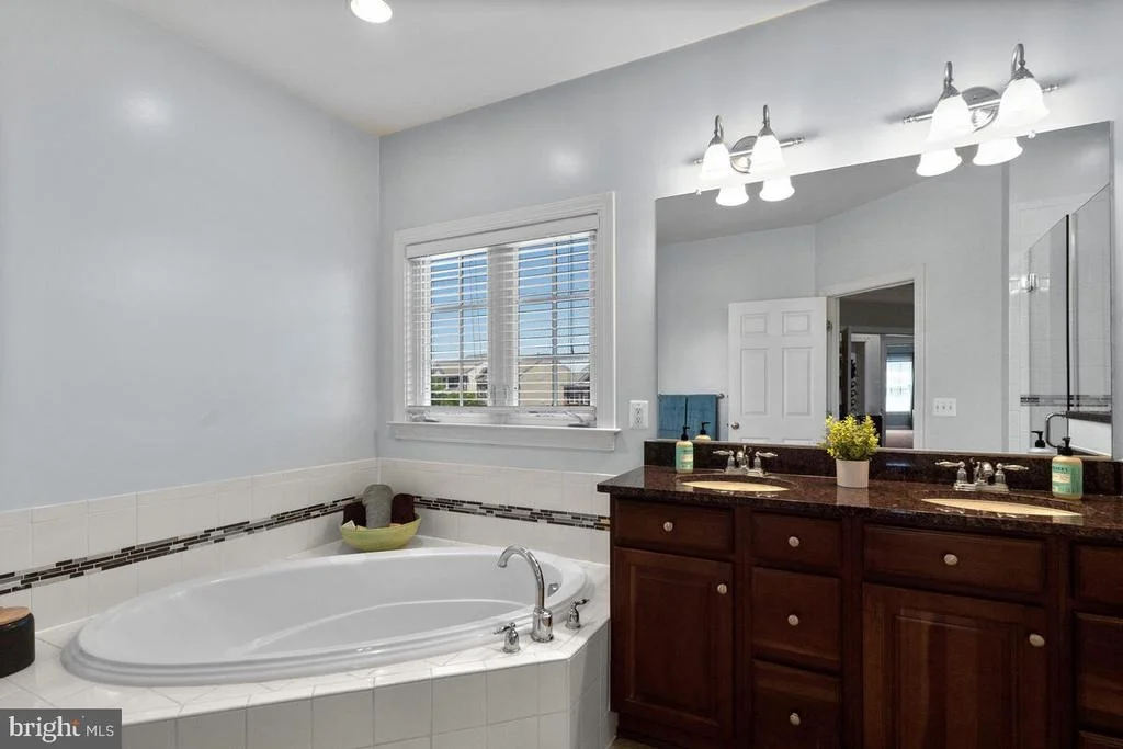 Photo of 13598 SYLVAN BLUFF DRIVE