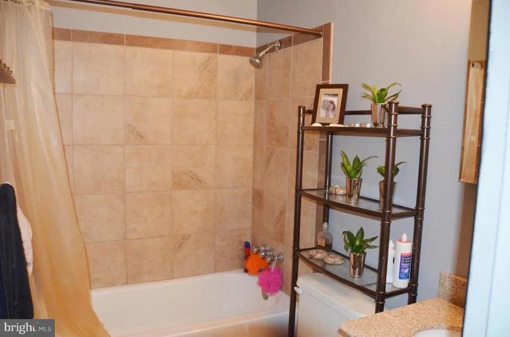 Photo of 9917 JONATHAN DRIVE