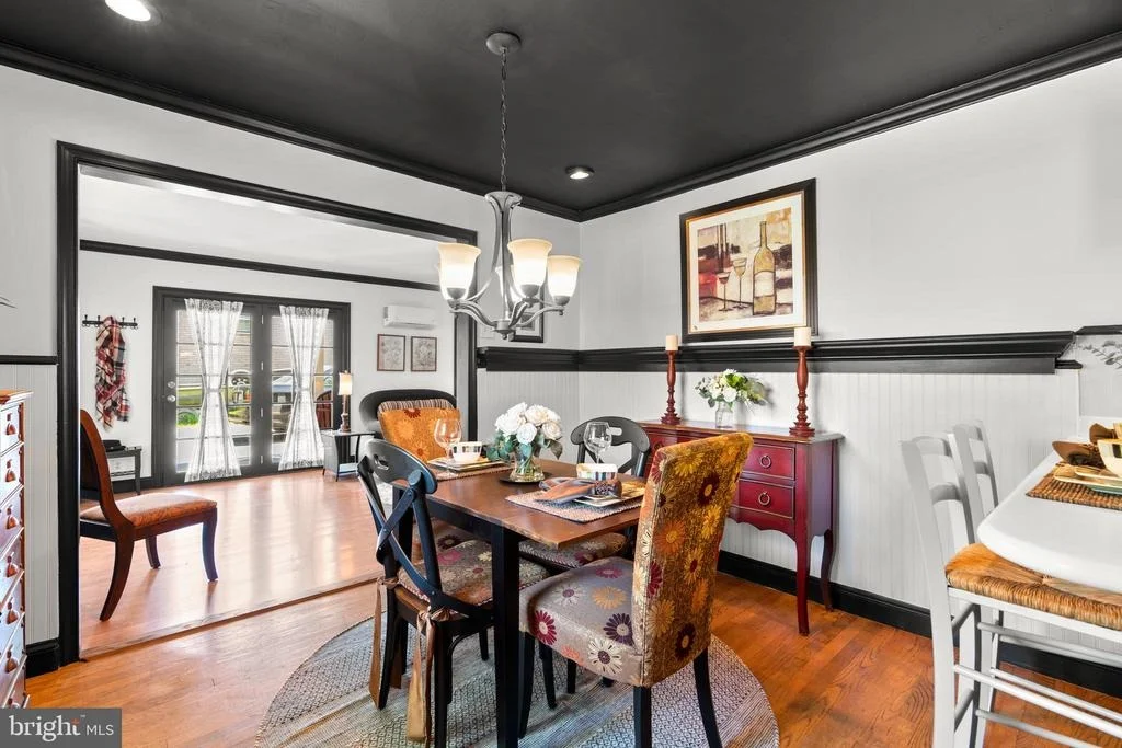 Photo of 804 OLIVE DRIVE