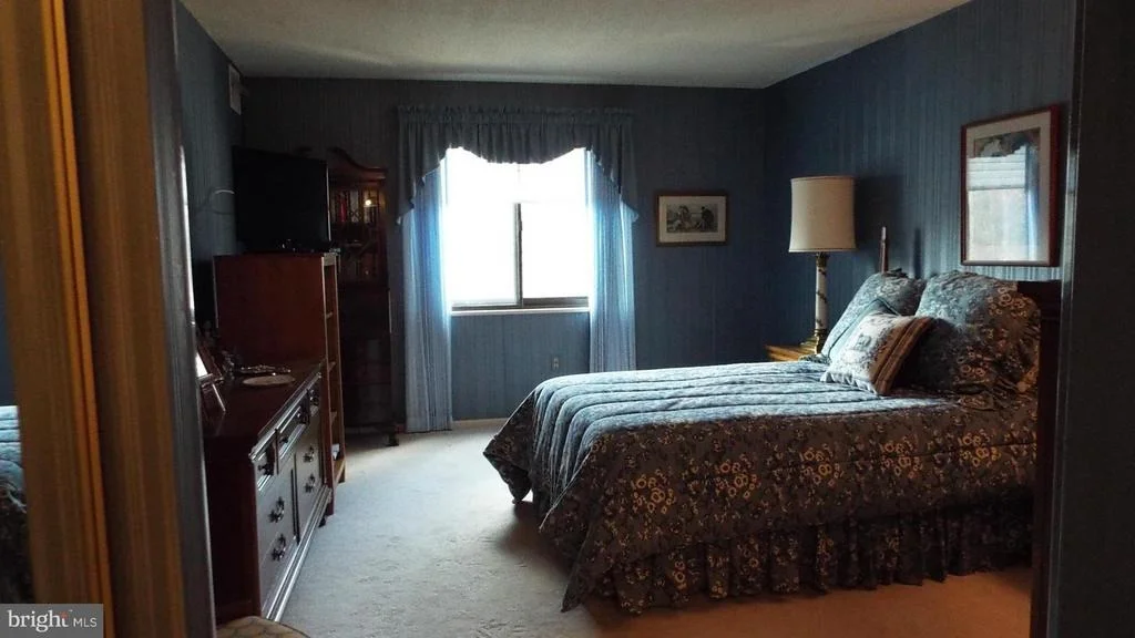 Photo of Unit 317 at 15100 INTERLACHEN DRIVE