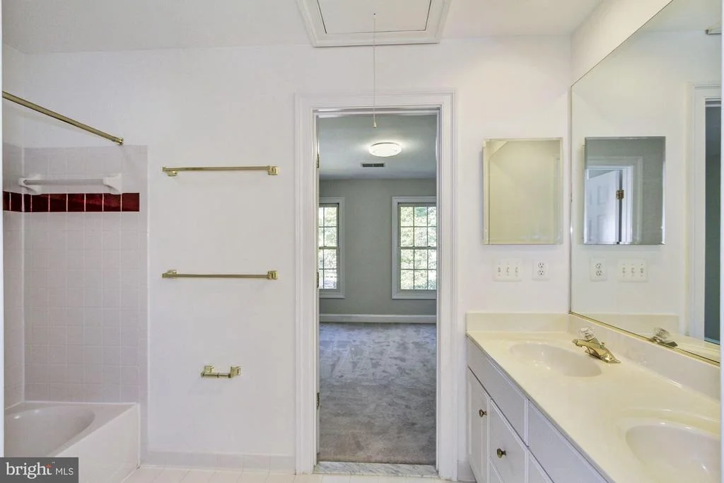 Photo of 11419 BROAD GREEN DRIVE