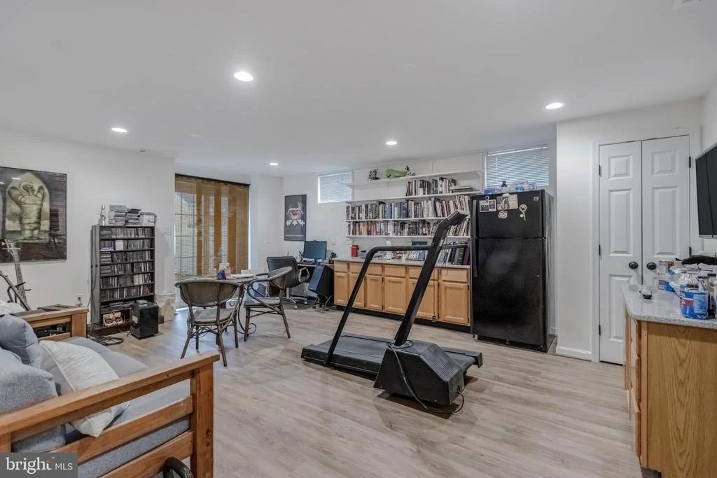 Photo of 2232 DECKMAN LANE