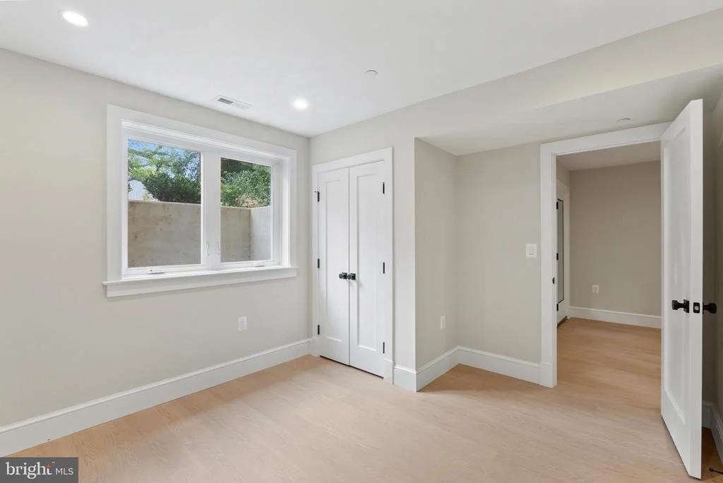Photo of 48 MURRAY AVENUE